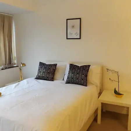 Nice Large Room In Coventry Exterior photo